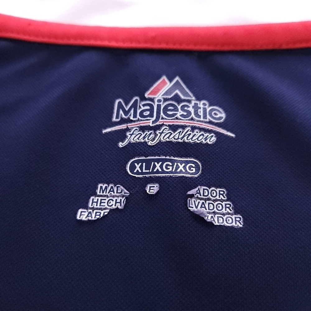 Majestic Fan Fashion V Neck Short Sleeve Shirt Size XL - Picture 5 of 6